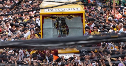 Filipiny: kilkaset tysięcy uczestników procesji Jezusa Nazarejczyka