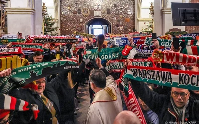 Pielgrzymka kibiców na Jasnej Górze z udziałem prezydenta Karola Nawrockiego