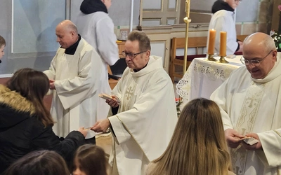 Zakorzenić się w mądrości słowa Bożego