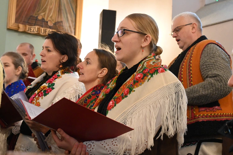 Z kolędowym repertuarem