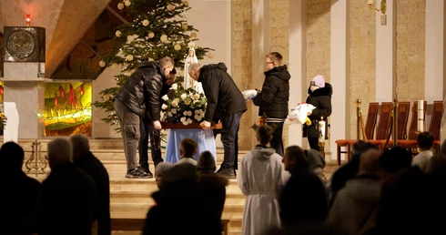 Relikwie dzieci fatimskich już na gdańskiej Zaspie