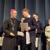Tarnów. Diecezjalny finał XXXVI Olimpiady Teologii Katolickiej
