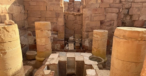 Ziemia Święta, piąta Ewangelia, która zaczyna się w Jordanii