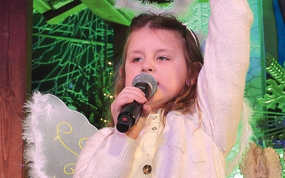 Wiktoria Cieślik w pastorałce „Świeć, gwiazdeczko” 