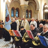 Modlitwie towarzyszyły wykonania najpiękniejszych polskich kolęd.