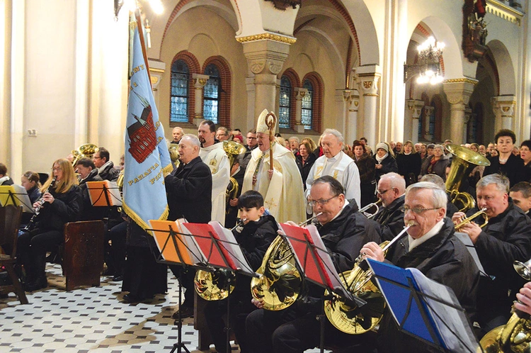 Modlitwie towarzyszyły wykonania najpiękniejszych polskich kolęd.