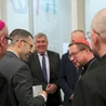W wydarzeniu wziął udział kard. Grzegorz Ryś, który stoi na czele Komitetu ds. Dialogu z Judaizmem przy Konferencji Episkopatu Polski, oraz członkowie Polskiej Rady Chrześcijan i Żydów. Przybył Michael Schudrich, naczelny rabin Polski i Yaakov Finkelstein, ambasador Izraela w Polsce.