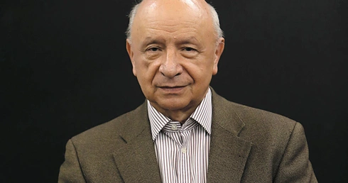 „Ani bezpieczne, ani optymalne”. Prof. Bogdan Chazan o zmianach związanych z zamykaniem oddziałów położniczych