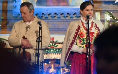 Kolędowanie z Muzyką Lassaków "Heliosów" 