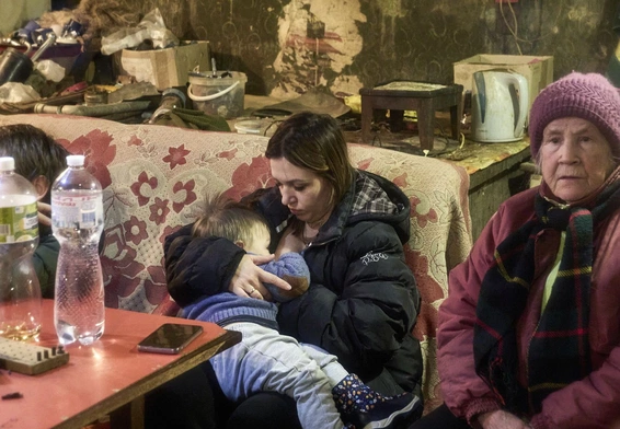 Rosjanie rozmawiają o pokoju, ale nie przestają bombardować ukraińskich miast