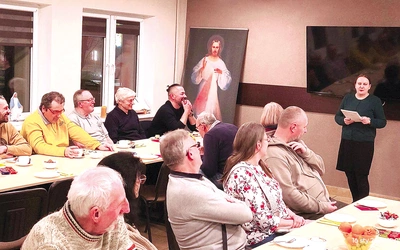 W spotkaniu z dr Anetą Krupką wzięło udział około 30 osób.