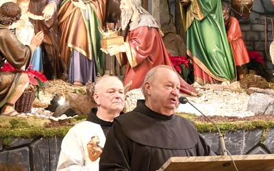  O. Błażej Kurowski zachęca  do nawiedzania miejsc  związanych ze św. Franciszkiem.