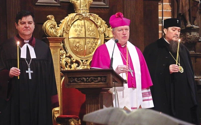   Hierarchowie, duchowni  i wierni różnych wyznań chrześcijańskich spotkali się  na modlitwie.