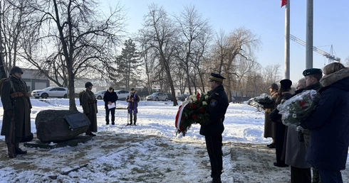 Pamięć silniejsza niż klęska