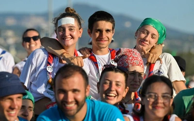 USA: ponad 100 studentów jednego uniwersytetu przygotowuje się do chrztu