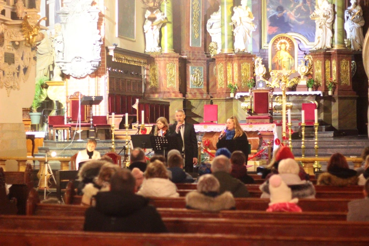 Kolędy z rodzinami zastępczymi