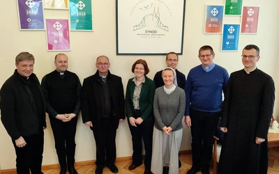 Wrocław inspiruje Łowicz. Wymiana doświadczeń synodalnych