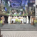 Adoracja żłóbka Liturgicznej Służby Ołtarza