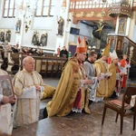 Inscenizacja sakry biskupiej ks. Teodora Kubiny