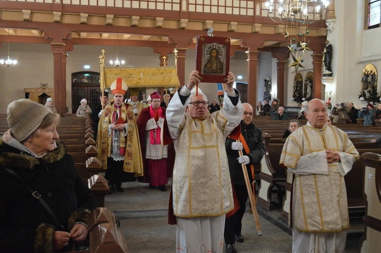 Inscenizacja sakry biskupiej ks. Teodora Kubiny