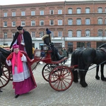 Inscenizacja sakry biskupiej ks. Teodora Kubiny