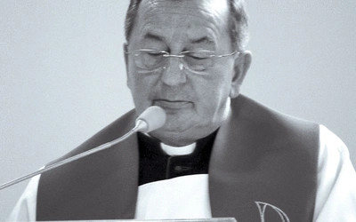 Posługę kapłańską pełnił niemal 30 lat.