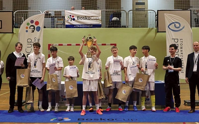 Lektorzy z Jawiszowic-Os. Brzeszcze wygrali zimową edycje rozgrywek ministranckich.