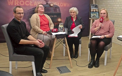 Dialog osób świeckich z duchownymi i wspólne wypracowywanie różnych rozwiązań to coraz częstsza formuła w archidiecezji wrocławskiej.