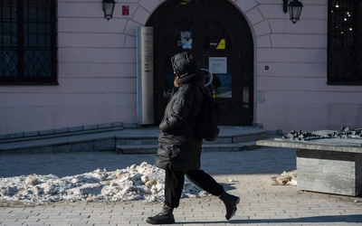 MEN: Ponad pół tysiąca szkół w kraju zamkniętych z powodu mrozu