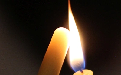 Z płonącą lampą. Polskie karmelitanki od 80 lat we Wrocławiu