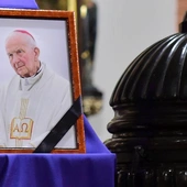 Msza żałobna w intencji bp. Juliana Wojtkowskiego