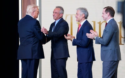 Trump czyni Ameryką znów wielką