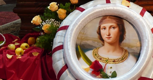 Niebieskie ogrody, uczta… Obrazy, które są czymś więcej niż ilustracją pobożnych legend