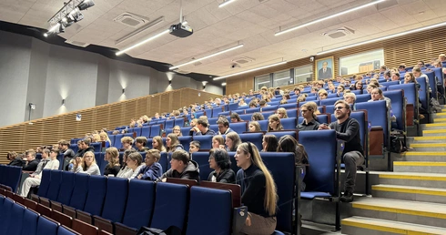 Katowice. Młodzież poznała życie i działalność dr Jolanty Wadowskiej-Król