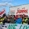 Czechowice-Dziedzice. Związkowcy z Solidarności pikietowali przed PG Silesia. Zarzuty łamania porozumienia i groźba eskalacji protestów