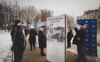 Otwarcie wystawy "Gdynia wczoraj i dziś. Kadry z historii miasta i portu z perspektywy 100-lecia"