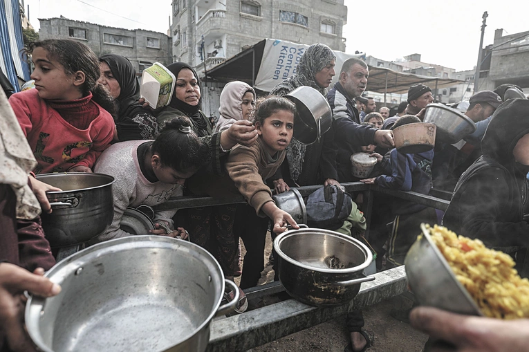 40 tys. dzieci bez rodziców. Caritas w epicentrum kryzysu w Gazie