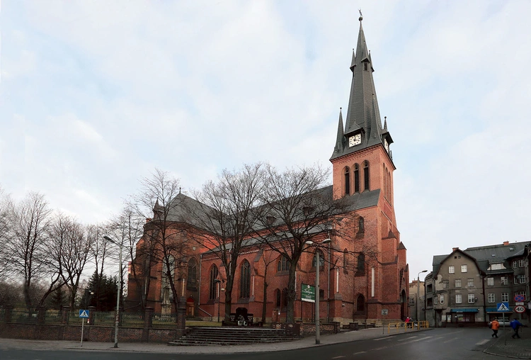  Jedną ze świątyń stacyjnych jest parafia  św. Marii Magdaleny w Chorzowie, skąd pochodził  bł. Jan Macha.