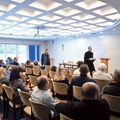 Uczestnicy cenią sobie wykłady z różnych dziedzin teologii.   