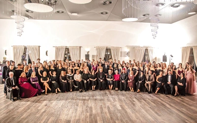 Maturzyści zabawę na 100 dni przed egzaminami mają już za sobą.