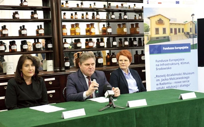 O postępie prac mówili podczas konferencji  (od lewej):  Ilona Pulnar-Duszyk, Leszek Ruszczyk i Marzena Barwicka.