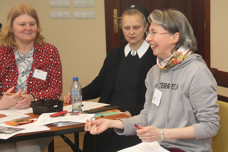 Kobiety szensztackie w CEF cz. 2