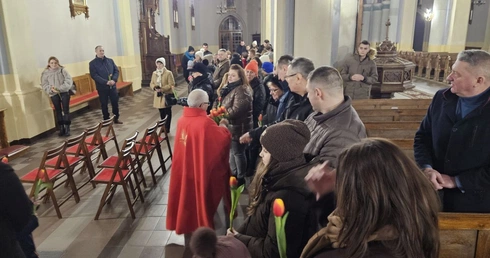 Modlili się do św. Walentego o dobrą żonę i dobrego męża