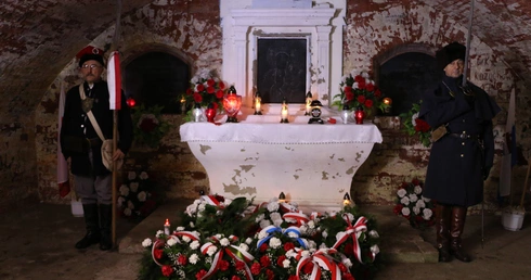 Modlin Twierdza. Czarna Madonna styczniowych bohaterów