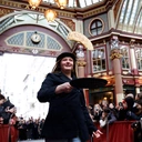 Pobiegli z patelniami