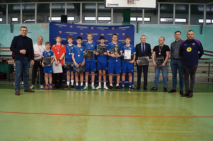 Zwycięstwo wywalczyła drużyna z Bednar. 