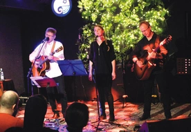 Na scenie wystąpił Darek Czarny (z lewej) i jego przyjaciele.