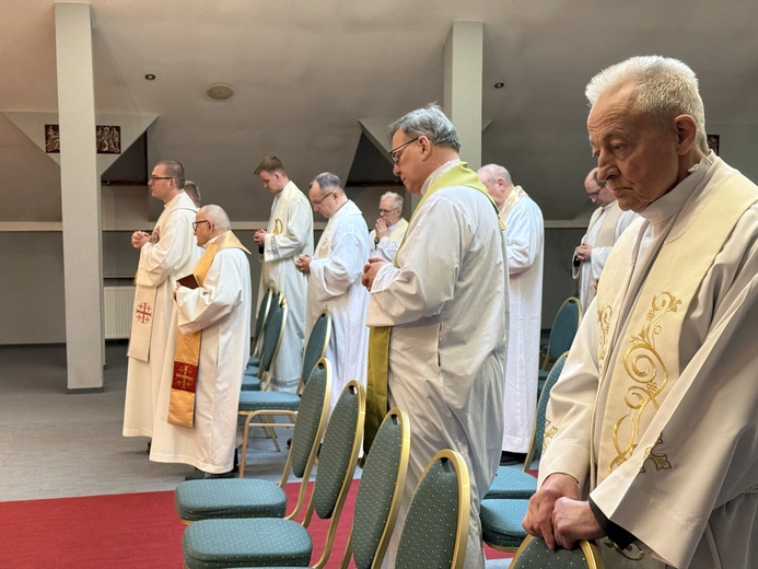 Płock. Rekolekcje kapłańskie