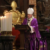 Abp Kupny: Wielki Post to nie czas poprawiania wizerunku w oczach innych, ale moment przyjęcia prawdy o własnej słabości