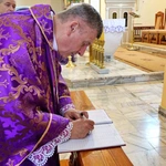 Rozpoczęcie dziennej adoracji Najświętszego Sakramentu w Brennej